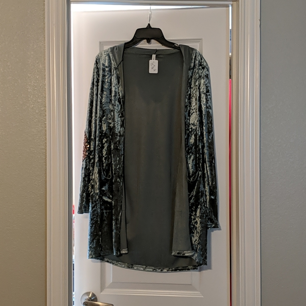 NWT Coco Kelly Cardigan